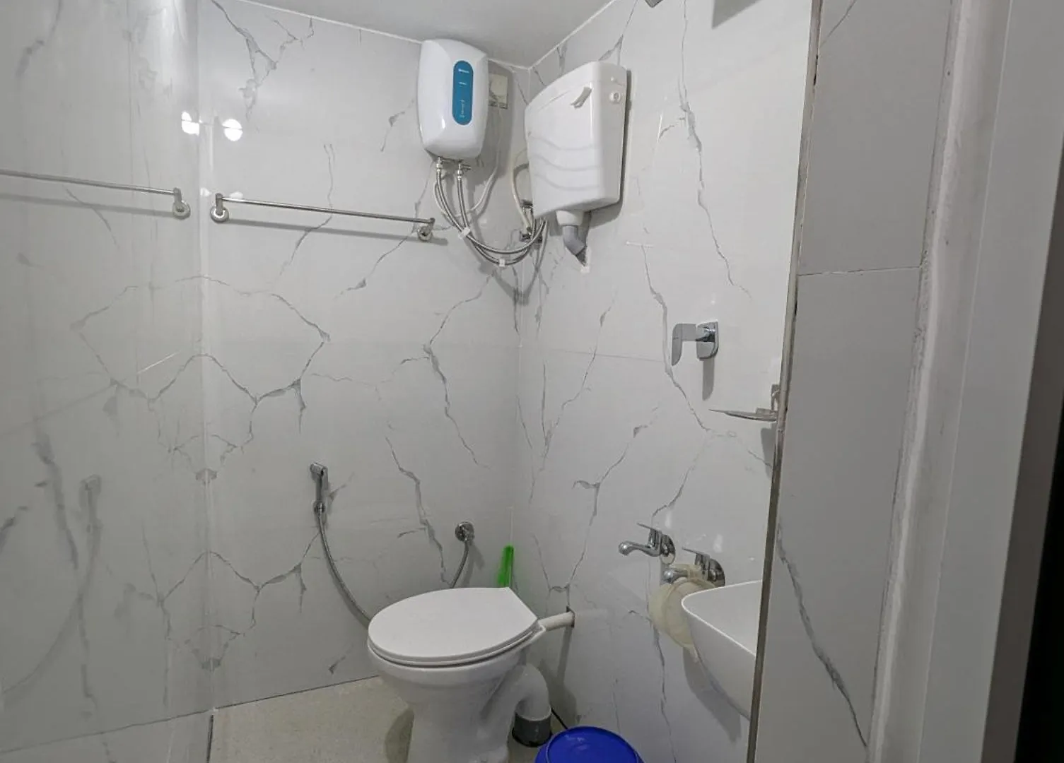 Thekkumkattil Villa Nedumbassery 0*,  India