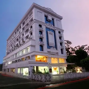 Airlink Castle Nedumbassery